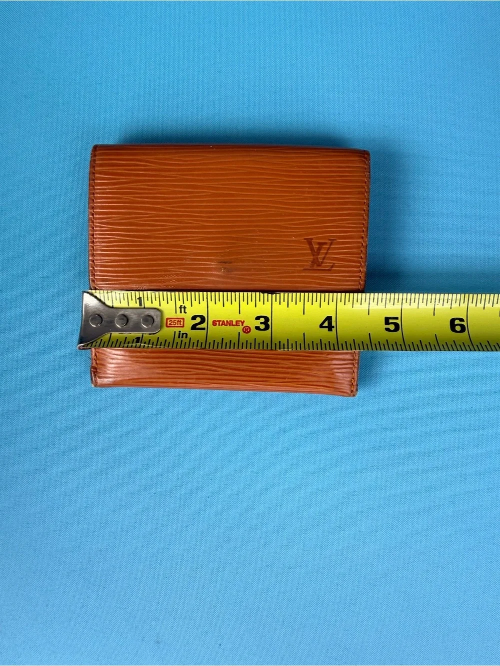 Louis Vuitton Epi wallet.  AUTHENTIC